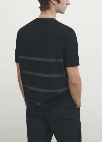 Чорна футболка Massimo Dutti