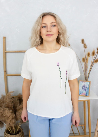Молочная летняя блуза-футболка женская молочная тонкая JEANSclub Прямая