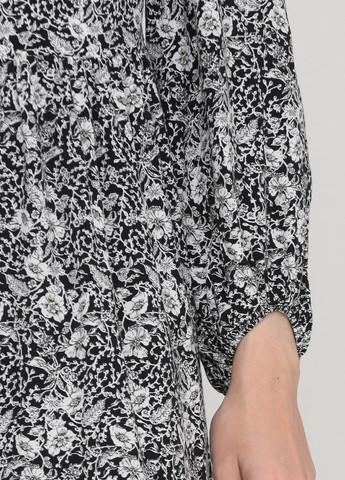 Черное кэжуал платье Banana Republic с цветочным принтом