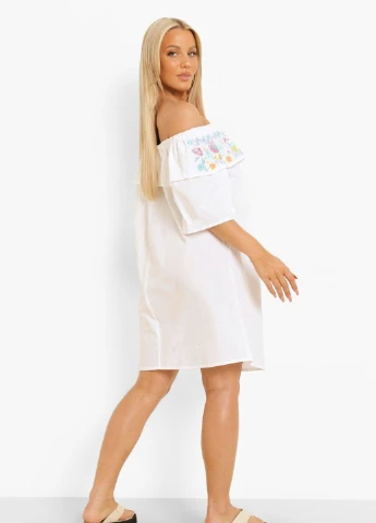 Білий сукня Boohoo