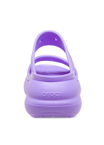 Фиолетовые сандалии на высокой платформе Crocs на высоком каблуке