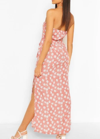 Рожева сукня Boohoo