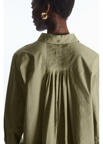 Оливковковая (хаки) рубашка Cos