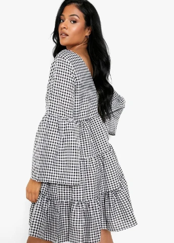 Чорна сукня Boohoo