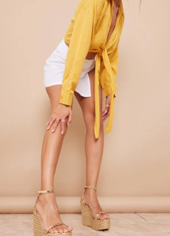 Золотые боссоножки PrettyLittleThing