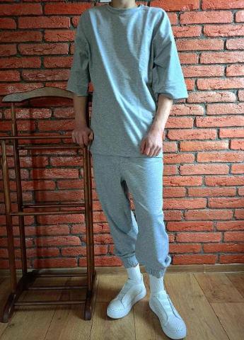 Серый Комплект Футболка + Штаны мужской летний Oversize | Спортивный костюм мужской летний ЛЮКС качества No Brand (260062555)