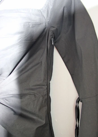 Черное платье Boohoo