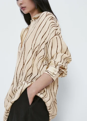 Молочная классическая рубашка с абстрактным узором Massimo Dutti