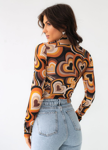 Коричневий демісезонний топ асиметричного крою з принтом помаранчевий колір Crep