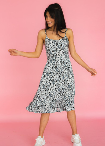 Білий літній сарафан з воланом по низу Sobe