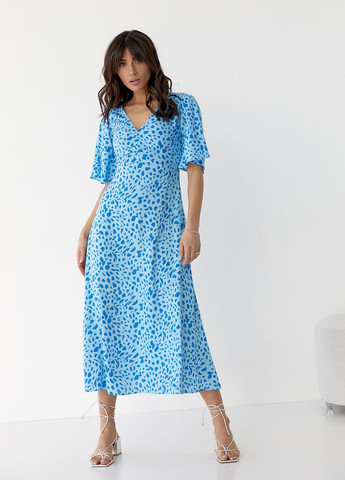 Голубое платье-миди с короткими расклешенными рукавами Lurex