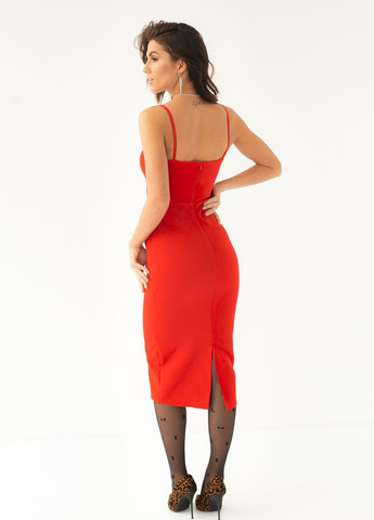 Червона сукня міді приталеного крою на бретелях Fame