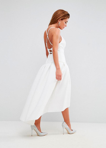 Білий святковий жіноча неопренова міді сукня з відкритими плечима, а-силует, кльош, бебі долл, з пишною спідницею, плісована, з відкритою спиною Asos однотонна