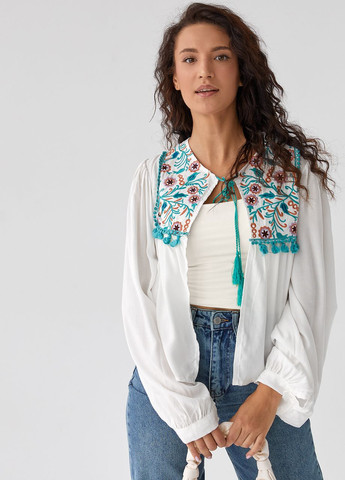 Молочная женская блуза-накидка с вышивкой Lurex