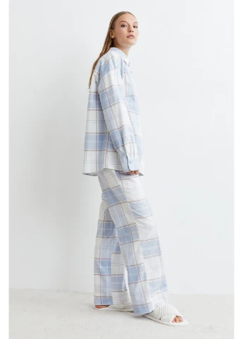 Блакитна всесезон піжама (сорочка, штани) H&M