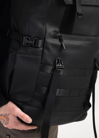 Рюкзак Турист екошкіра трансформер, супер варіант для подорожей в який влізе все, на 40-70л, чорний колір No Brand Turist (260341346)