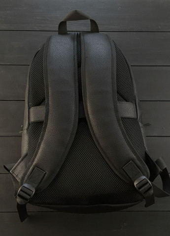 Мужской городской рюкзак с экокожи черного цвета повседневный универсальный, рюкзак для ноутбука No Brand premium (260341344)