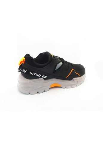 Черные всесезонные кроссовки Situo