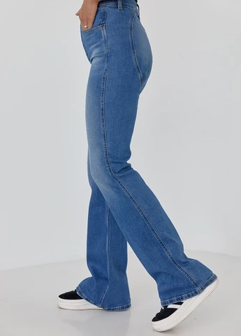 Женские джинсы клеш с круглой кокеткой сзади Lurex - (260376438)