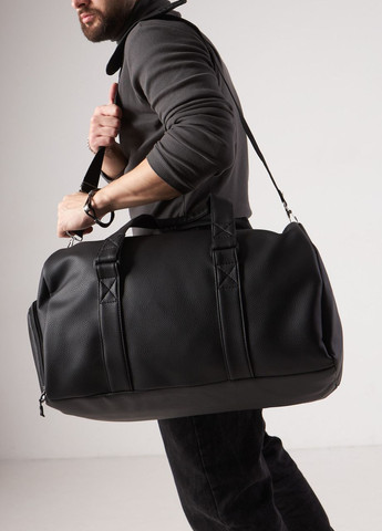 Спортивна / дорожня сумка з кишенею для взуття 35L Black на 2 відділення No Brand сумка l (260396319)