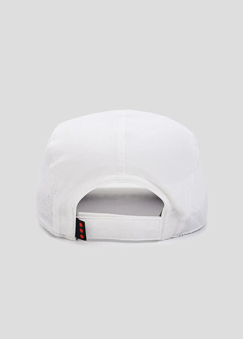 Белая кепка Outpace Hat Saucony (260474654)