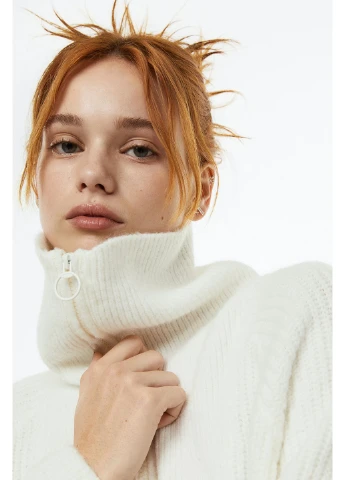 Білий демісезонний светр H&M