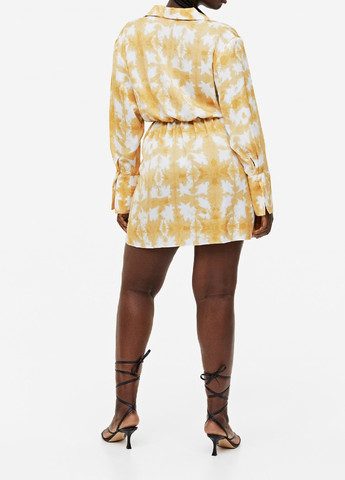 Желтое кэжуал платье H&M с рисунком