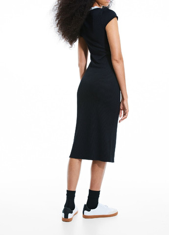 Чорна кежуал сукня H&M однотонна