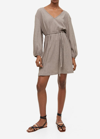 Серо-коричневое кэжуал платье H&M однотонное