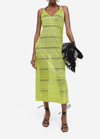 Оливкова коктейльна сукня H&M однотонна