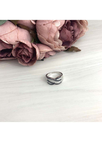 Серебряное кольцо с фианитами Silver Breeze (260516307)