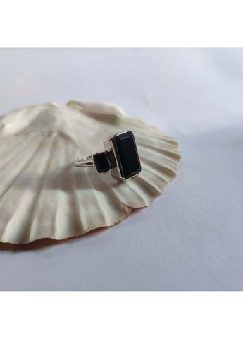 Срібна каблучка з натуральним оніксом 7.808ct Silver Breeze (260518264)