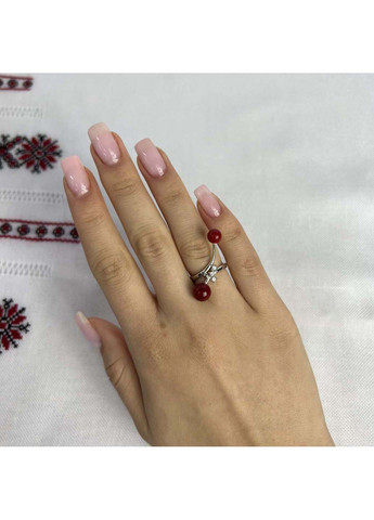 Срібна каблучка з фіанітами. Silver Breeze (260518028)