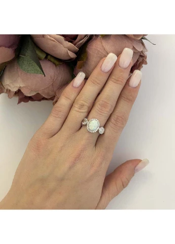 Серебряное кольцо с опалом 0.7ct Silver Breeze (260518027)