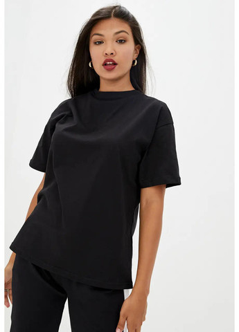 Черная летняя женская футболка в стиле оверсайза. Sport Line