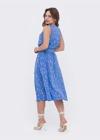 Голубое расклешенное платье в цветочный принт с напуском по талии голубое Dressa