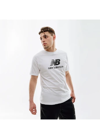 Біла чоловіча футболка essentials stacked logo білий New Balance