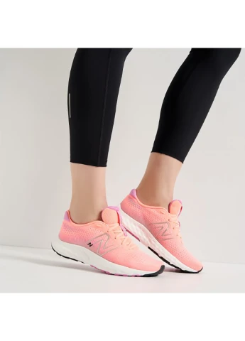 Женские Кроссовки 520 V8 Ярко-розовый New Balance синие демисезоны (260658601)