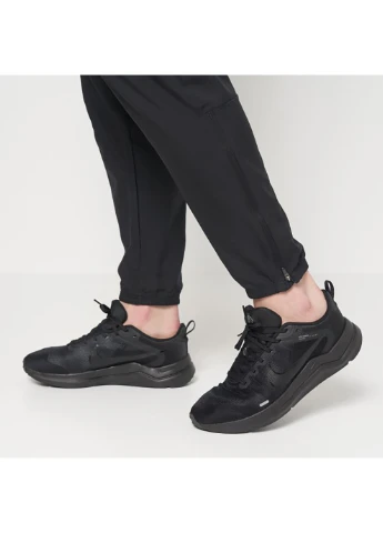 Чорні чоловічі кросівки downshifter 12 чорний демісезон Nike