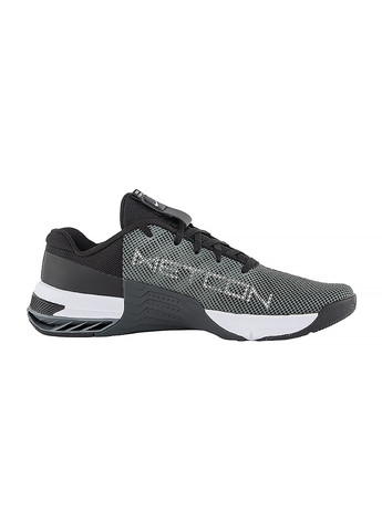 Цветные демисезонные мужские кроссовки metcon 8 комбинированный Nike