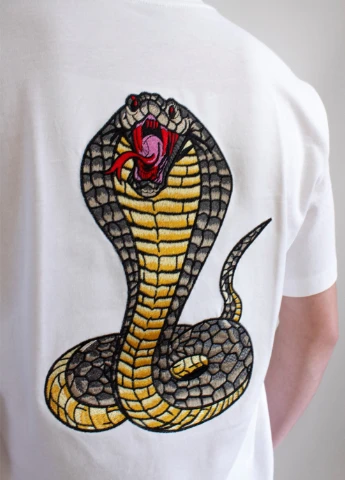 Белая мужская футболка jealous cobra white xl животные принты (28972433) No Brand