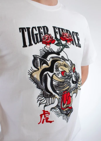 Біла футболка tiger force white xl (28972261) No Brand