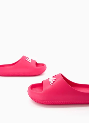 Фуксия шлепанцы Bershka