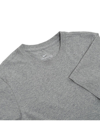Серая мужская футболка m nsw club tee серый s (ar4997-064 s) Nike