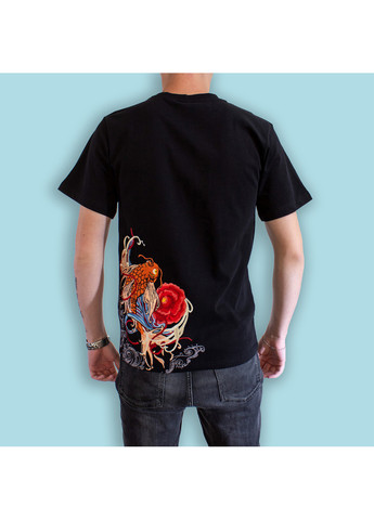 Черная мужская футболка gold fish black l (28972422) No Brand