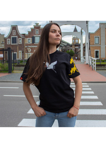Женская Футболка Golden Sakura Black No Brand - (260955668)