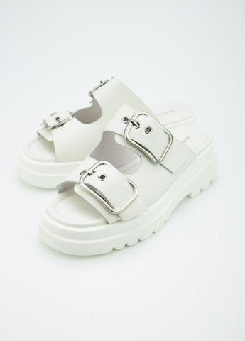 Белые шлёпанцы женские Respect