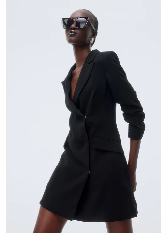 Черное деловое платье-пиджак H&M однотонное