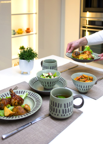 Тарілка глибока 20,5 см MVM (258470341)