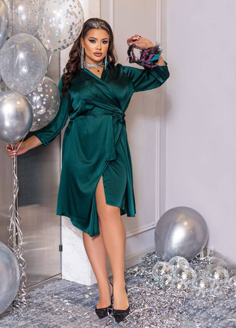 Зеленое женское шелковое платье на запах цвет изумруд р.48/50 446227 New Trend